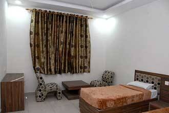 Hotel Sun Park Inn, Dehradun 4